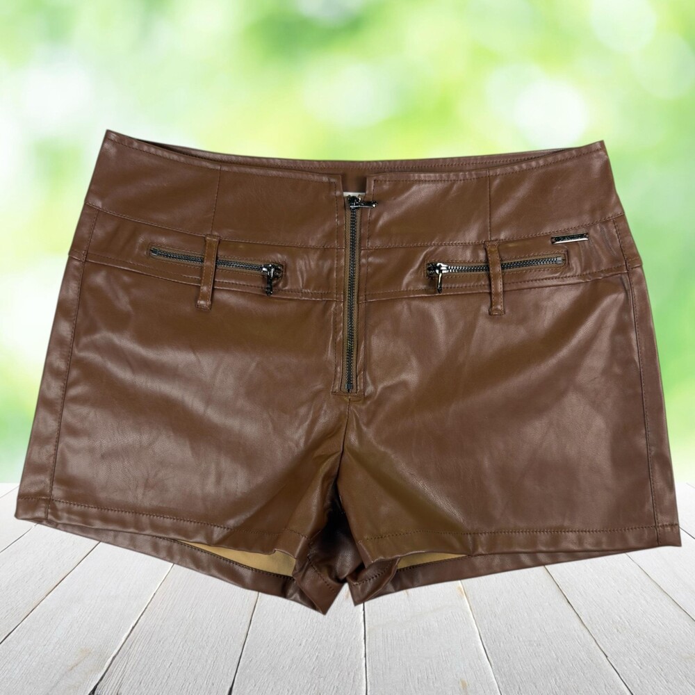 RAMISU Faux Leather Shorts Stretch Pleather Hot Pants Zip Pockets NWT Womens L
